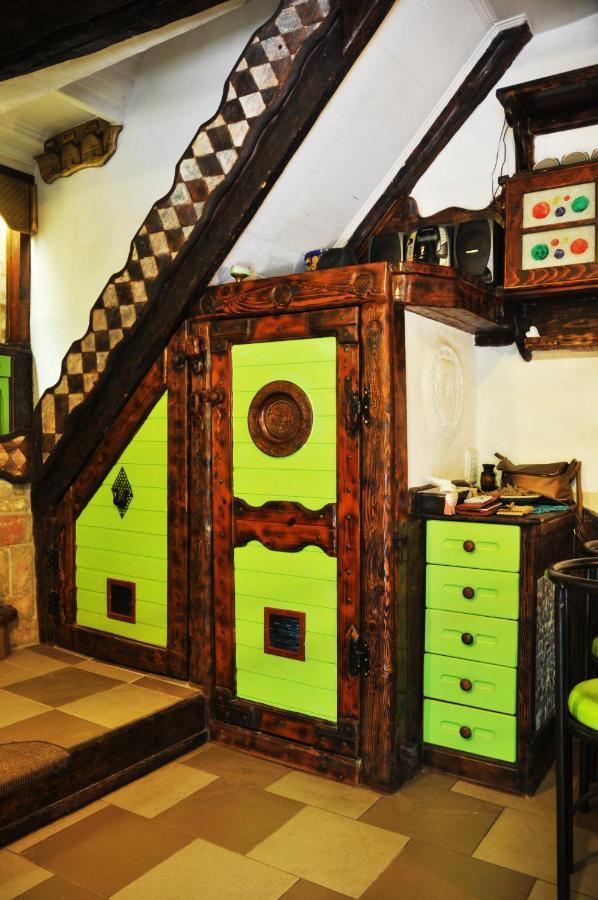 Apartment Art House *
